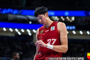 5E对战平台下载-眼部已拆线！探长：周琦近期会再次复查 他正尽全力康复